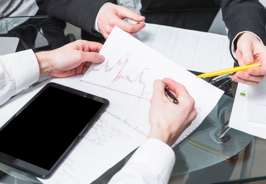 Finanzas Corporativas y Riesgo Financiero