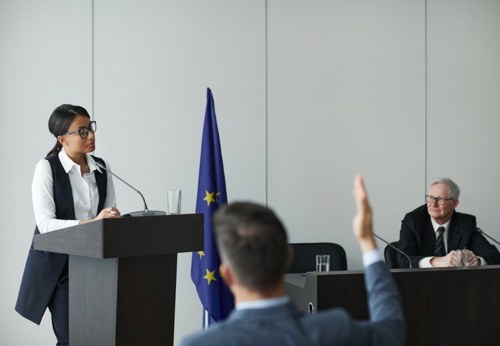 Economía Relaciones Internacionales y Unión Europea