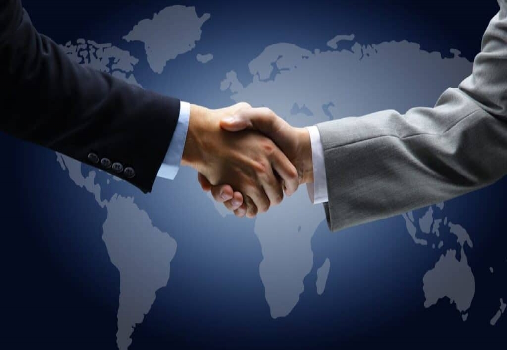 Negocios y Relaciones Internacionales