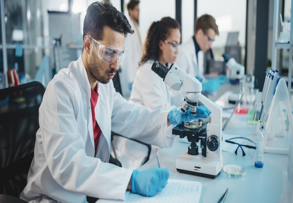 Laboratorio Clínico y Biomédico