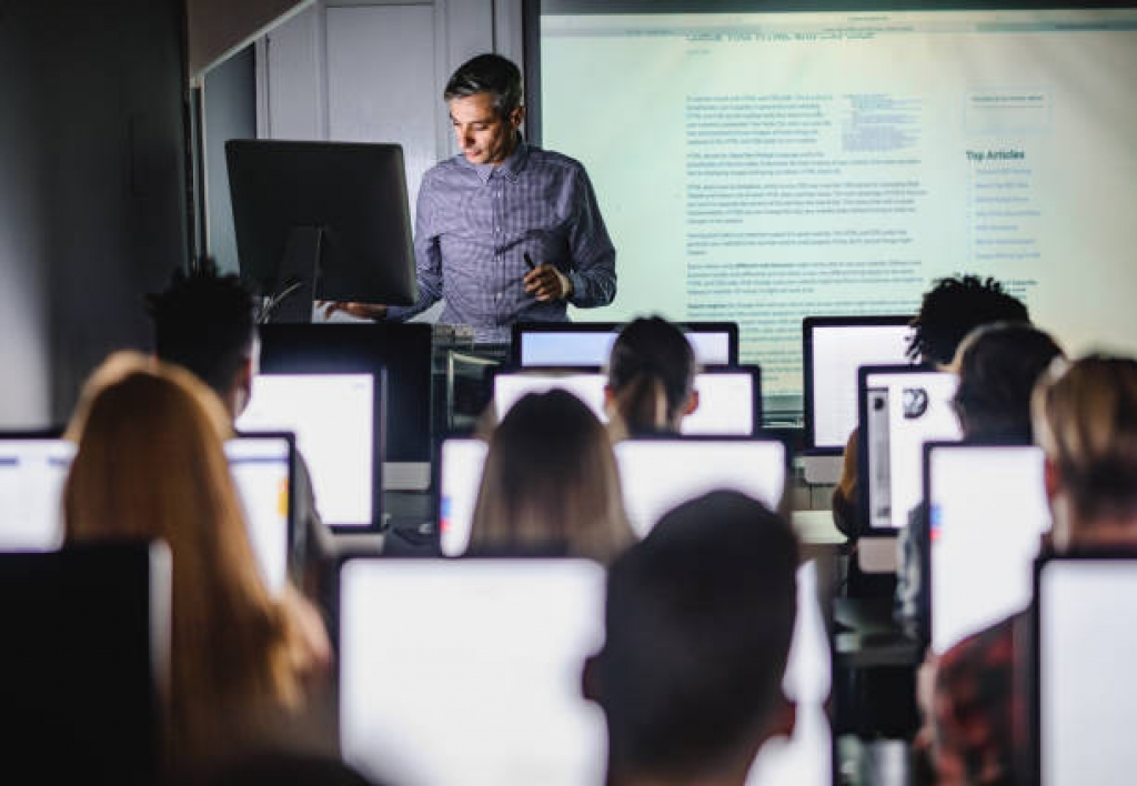 Técnico en Educación I