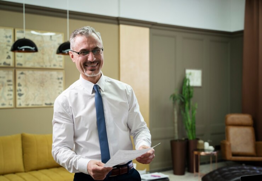 Director de Órgano de Control Institucional