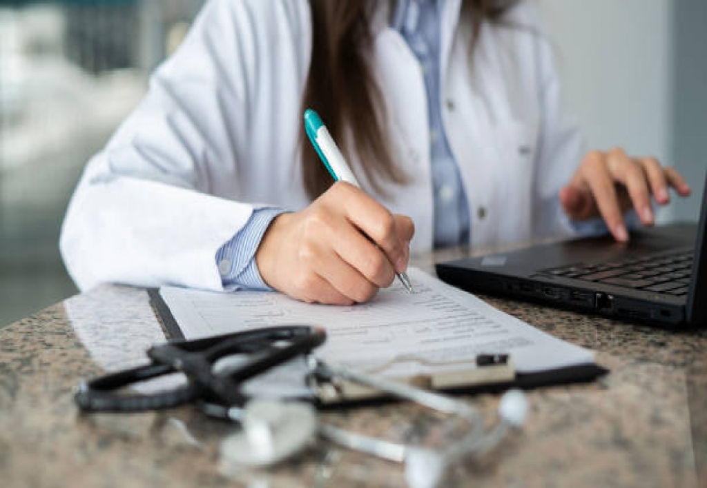 Perito en Medicina Legal