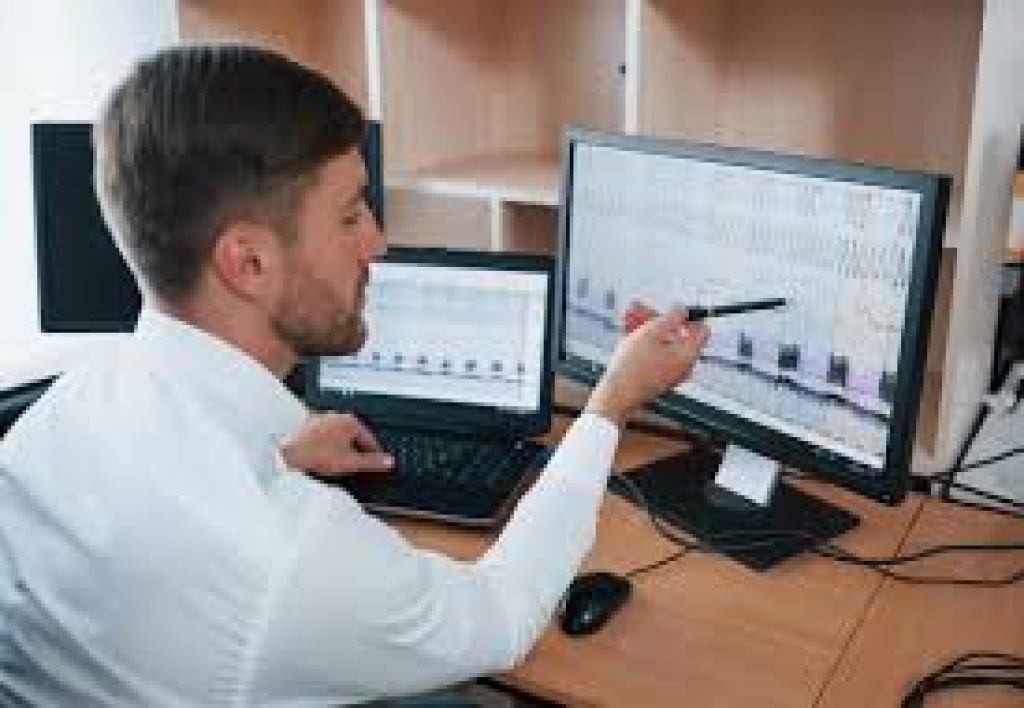 Asistente de Control y Cobranza