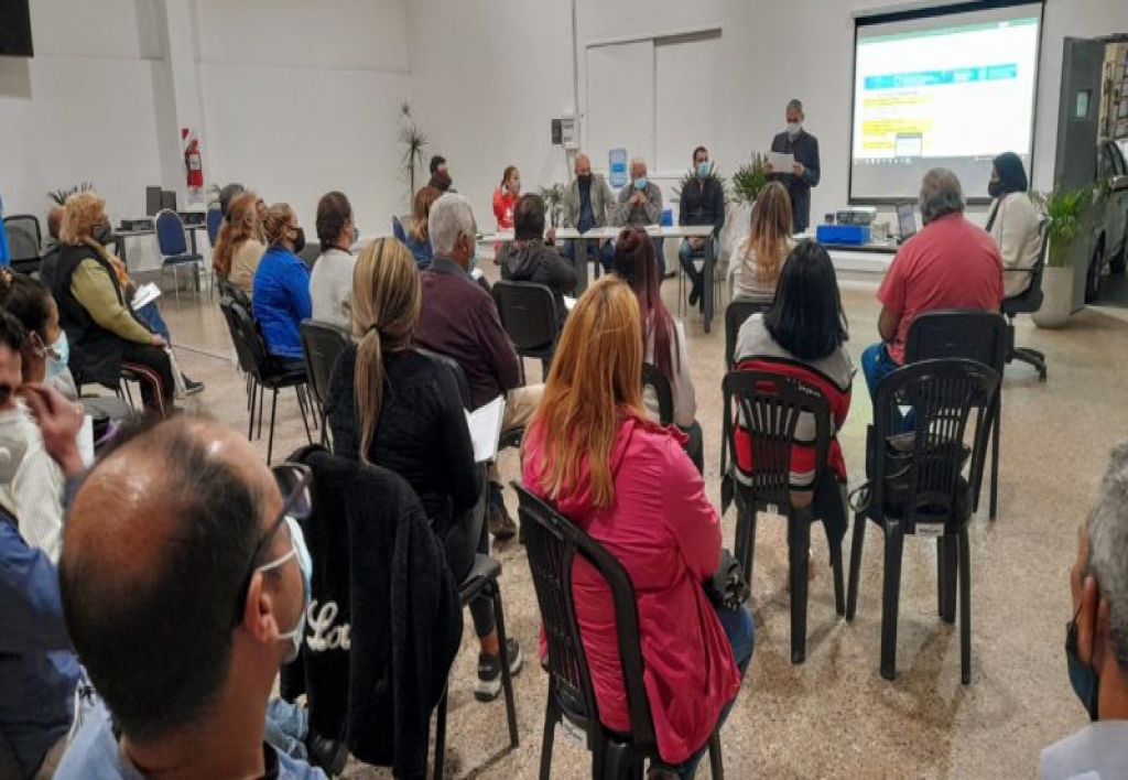 Auxiliar de Participación Vecinal