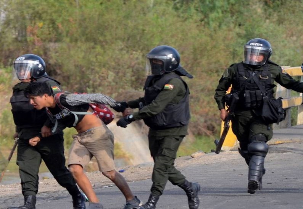 Amenazas y Políticas Públicas de Seguridad en América Latina Amenazas y Políticas Públicas de Seguridad en América Latina