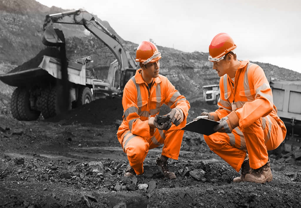 Perito en Minería Forense