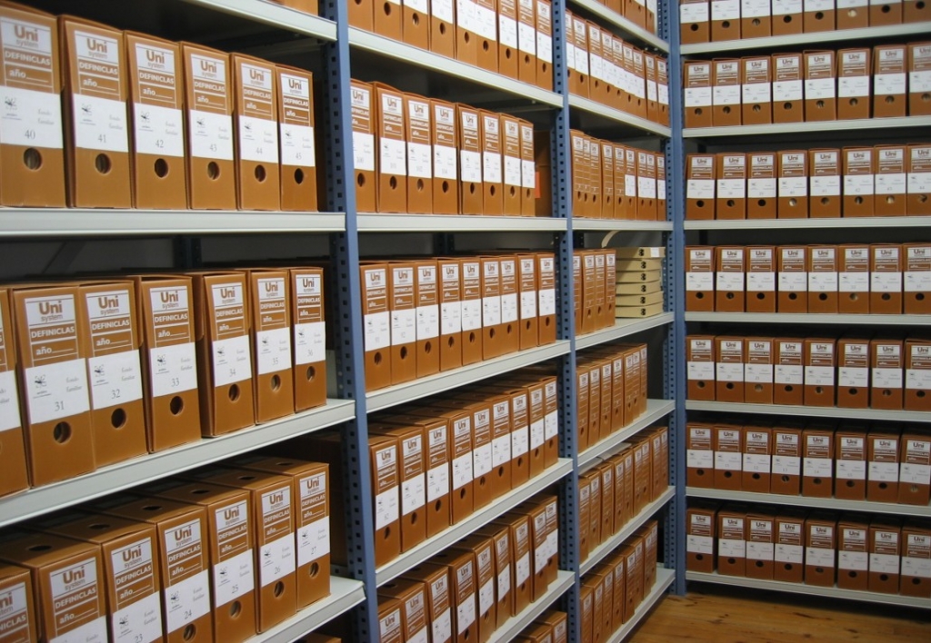 Archivos y Bibliotecas